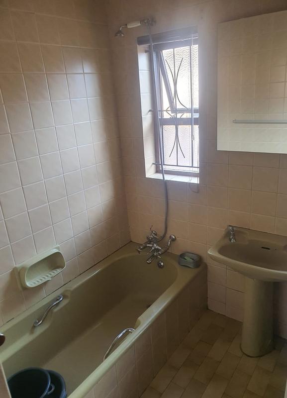 4 Bedroom Property for Sale in Rosedale Western Cape